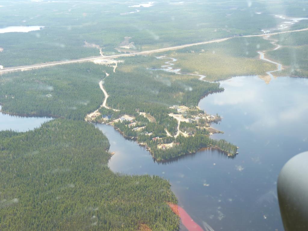 Bed and Breakfast Gite De La Riviere Chibougamau Exterior foto